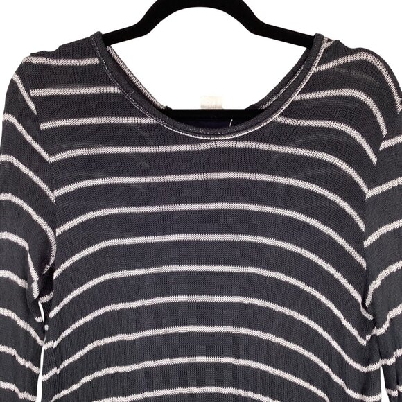 Clu + Willoughby Womens Sweater SIze Small Gray White Striped Back Detailing - Picture 2 of 8
